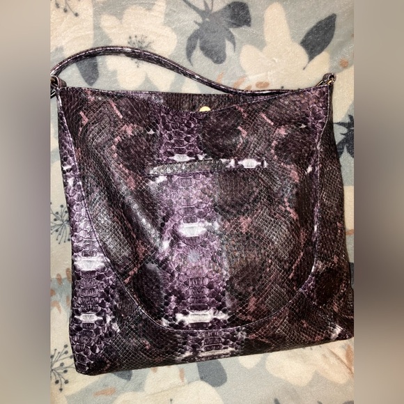 Nine West Purple Snakeskin Shoulder Bag Great Condition - Picture 8 of 8